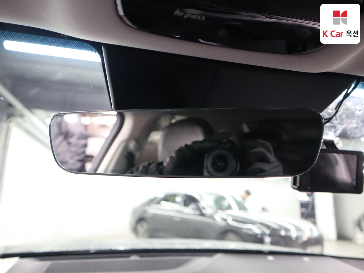 Hyundai AZERA 2023 - Image 13