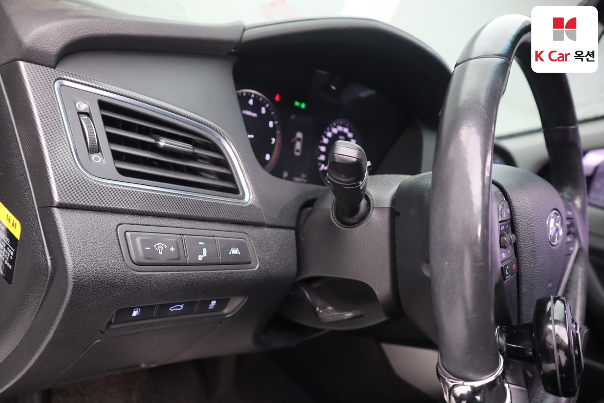 هيونداي سوناتا 2015 - صورة 9