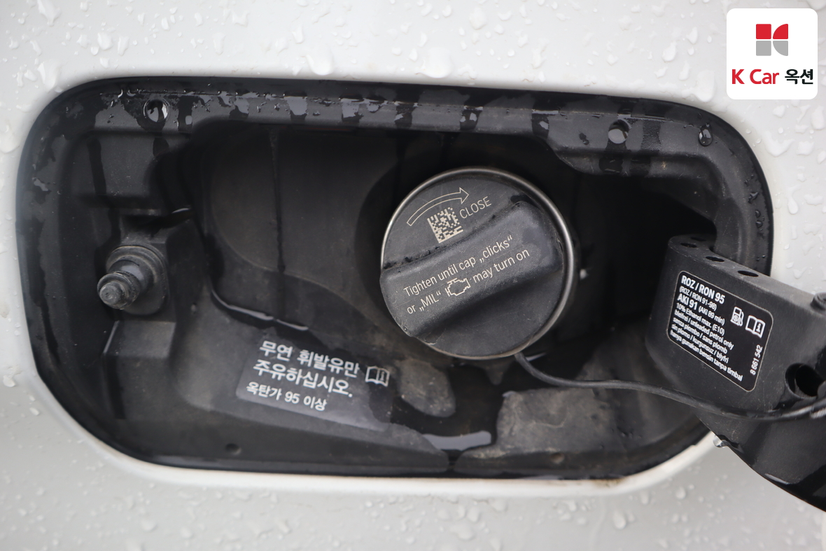 BMW 3 Series 2017 - Image 28