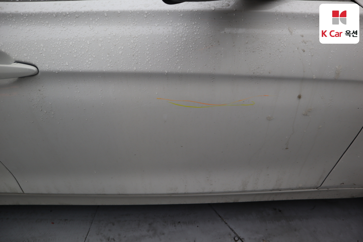 BMW 3 Series 2017 - Image 40