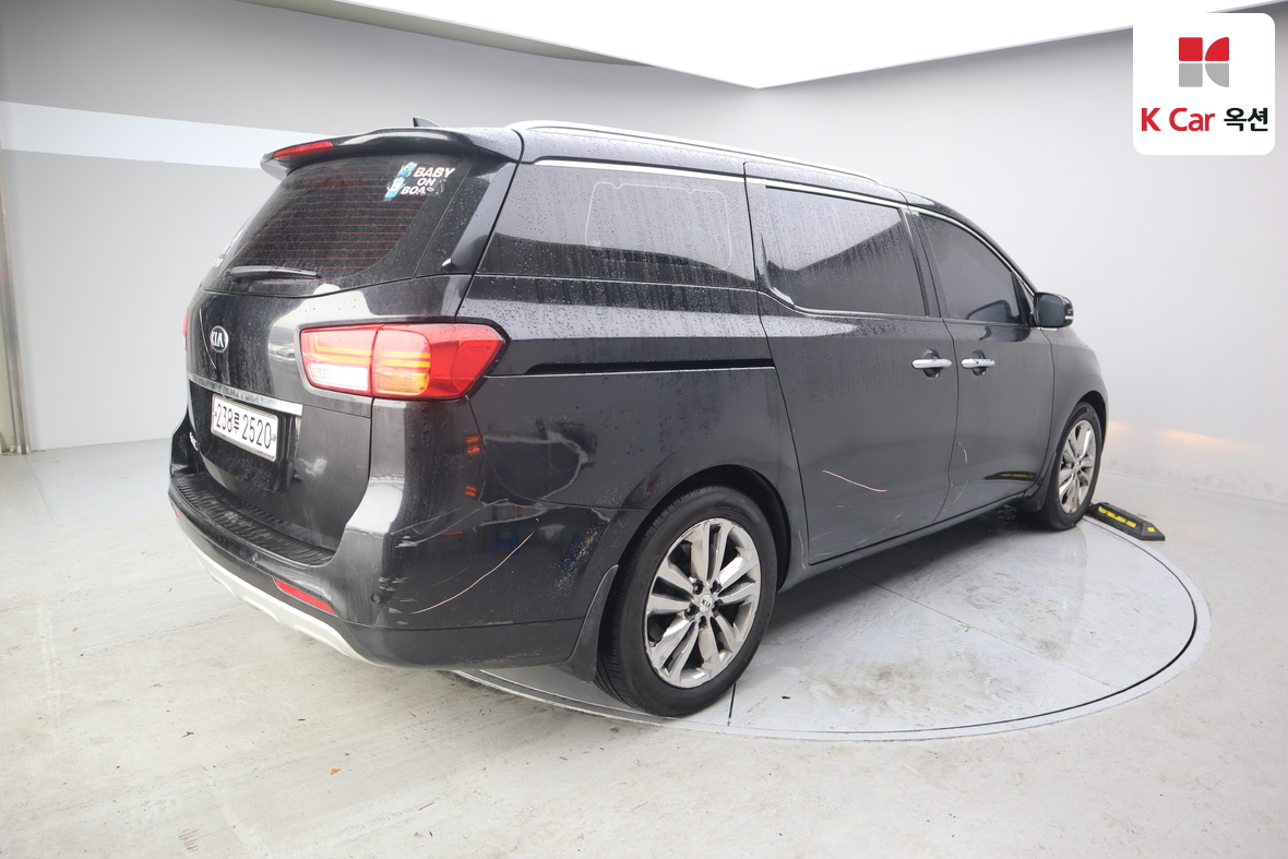 Kia New Carnival 2017 - Image 2