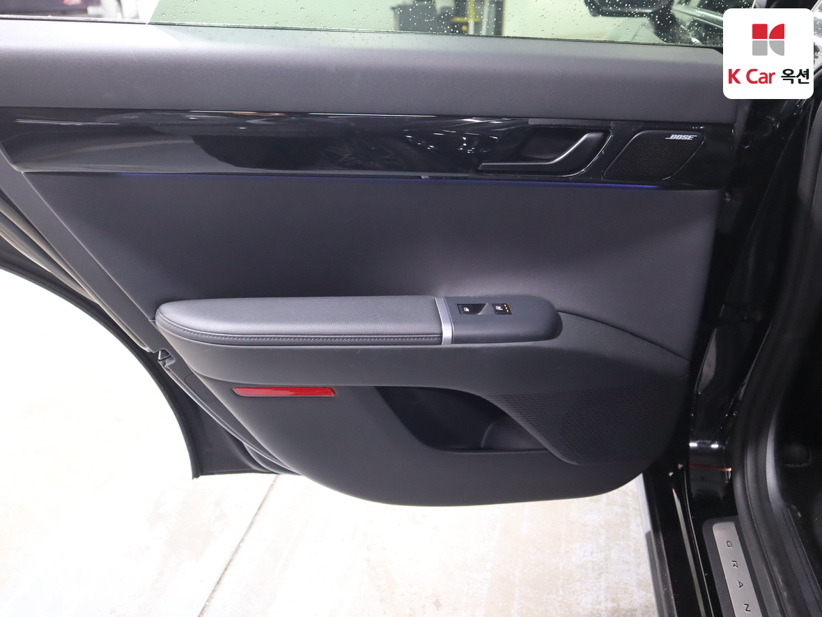 هيونداي أزيرا 2023 - صورة 22