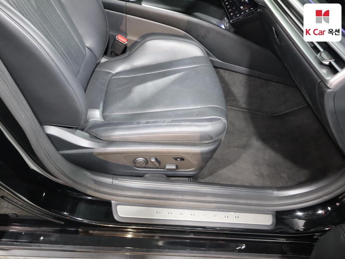 هيونداي أزيرا 2023 - صورة 31