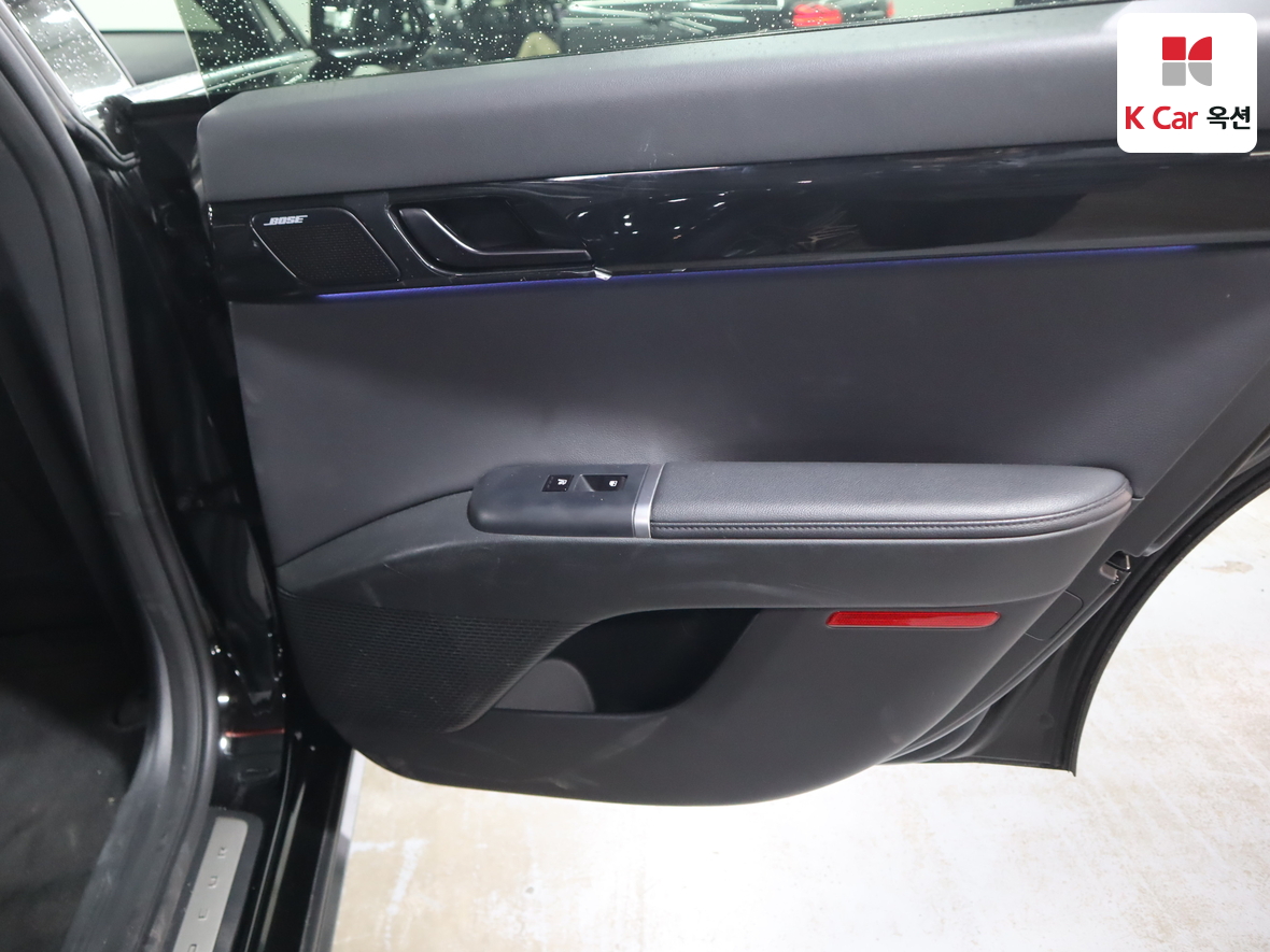 هيونداي أزيرا 2023 - صورة 28