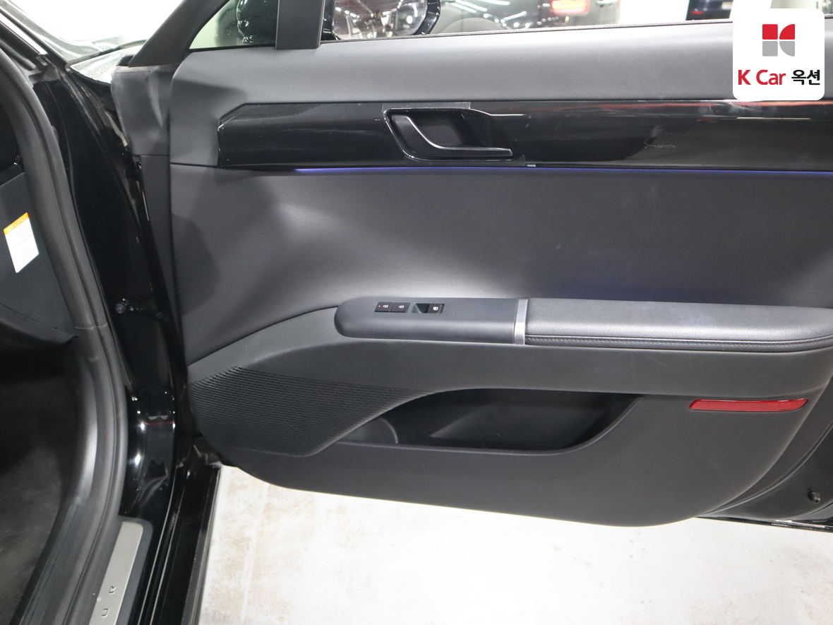 هيونداي أزيرا 2023 - صورة 30