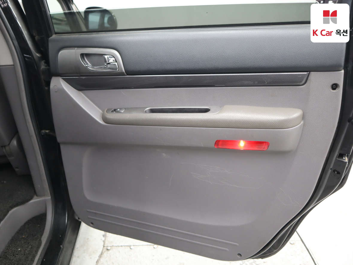 سانج يونج كوراندو توريزمو 2014 - صورة 29