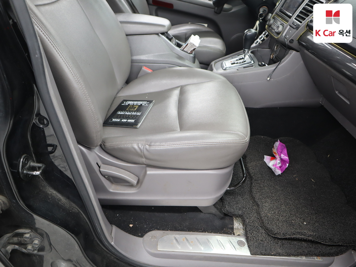 سانج يونج كوراندو توريزمو 2014 - صورة 32