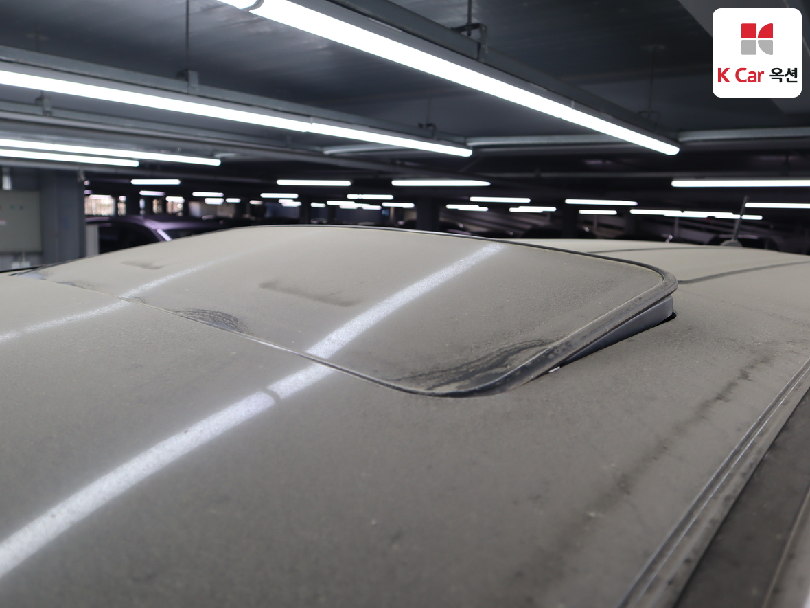 سانج يونج كوراندو توريزمو 2014 - صورة 23