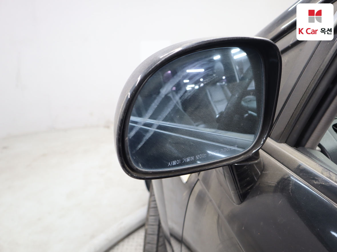 سانج يونج كوراندو توريزمو 2014 - صورة 24