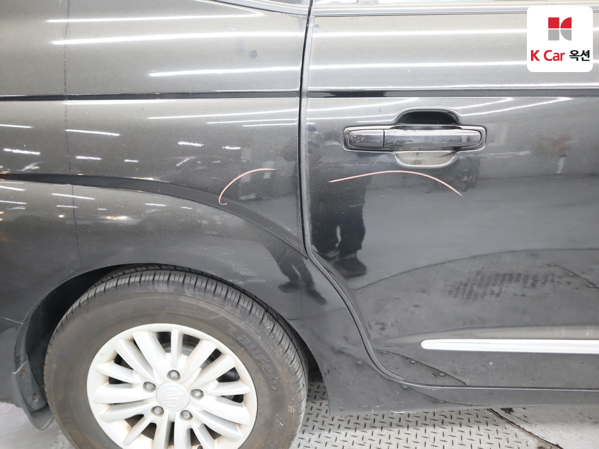 سانج يونج كوراندو توريزمو 2014 - صورة 41