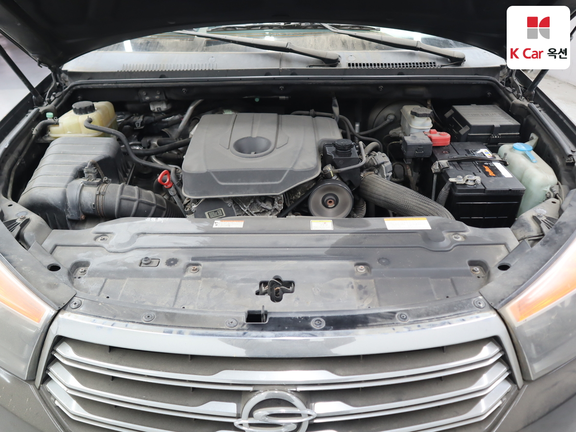 سانج يونج كوراندو توريزمو 2014 - صورة 35