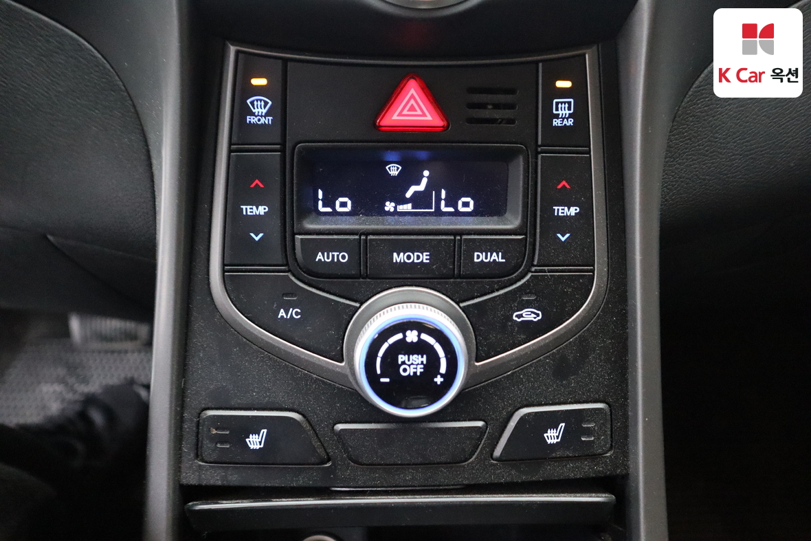 هيونداي إلانترا 2015 - صورة 15