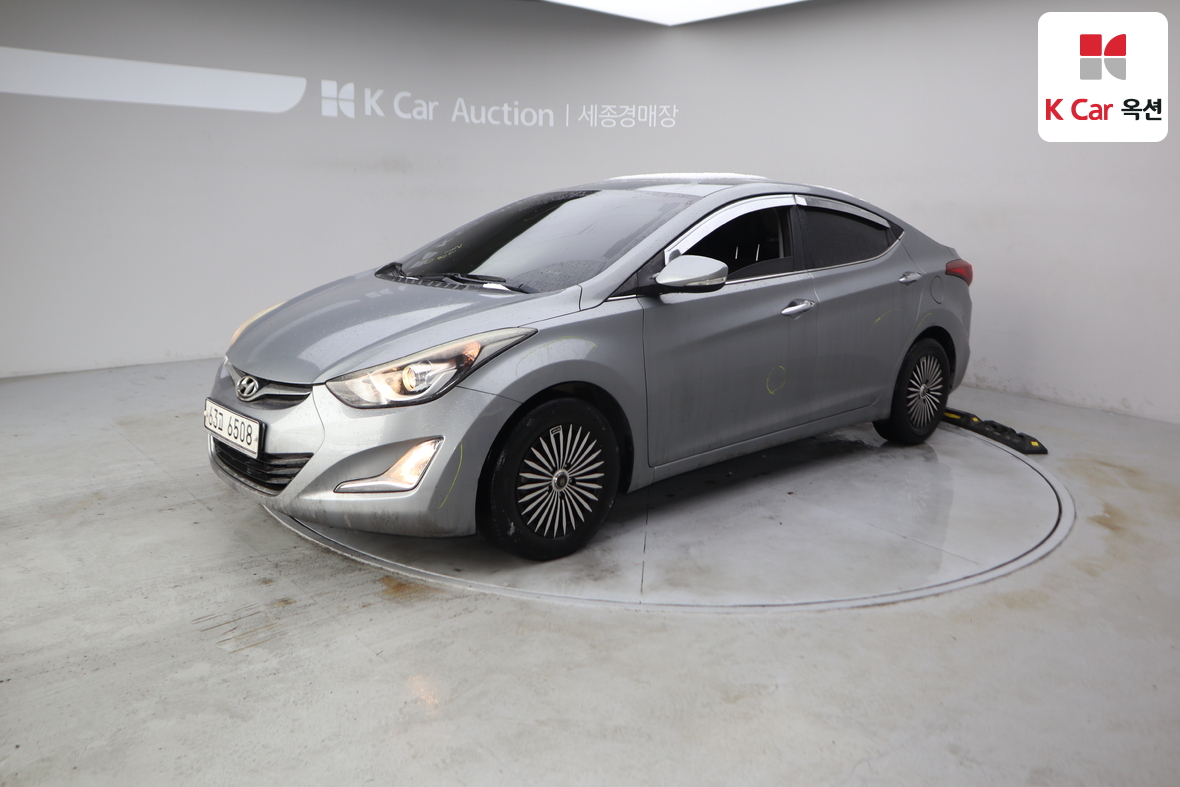 هيونداي إلانترا 2015 - صورة 1