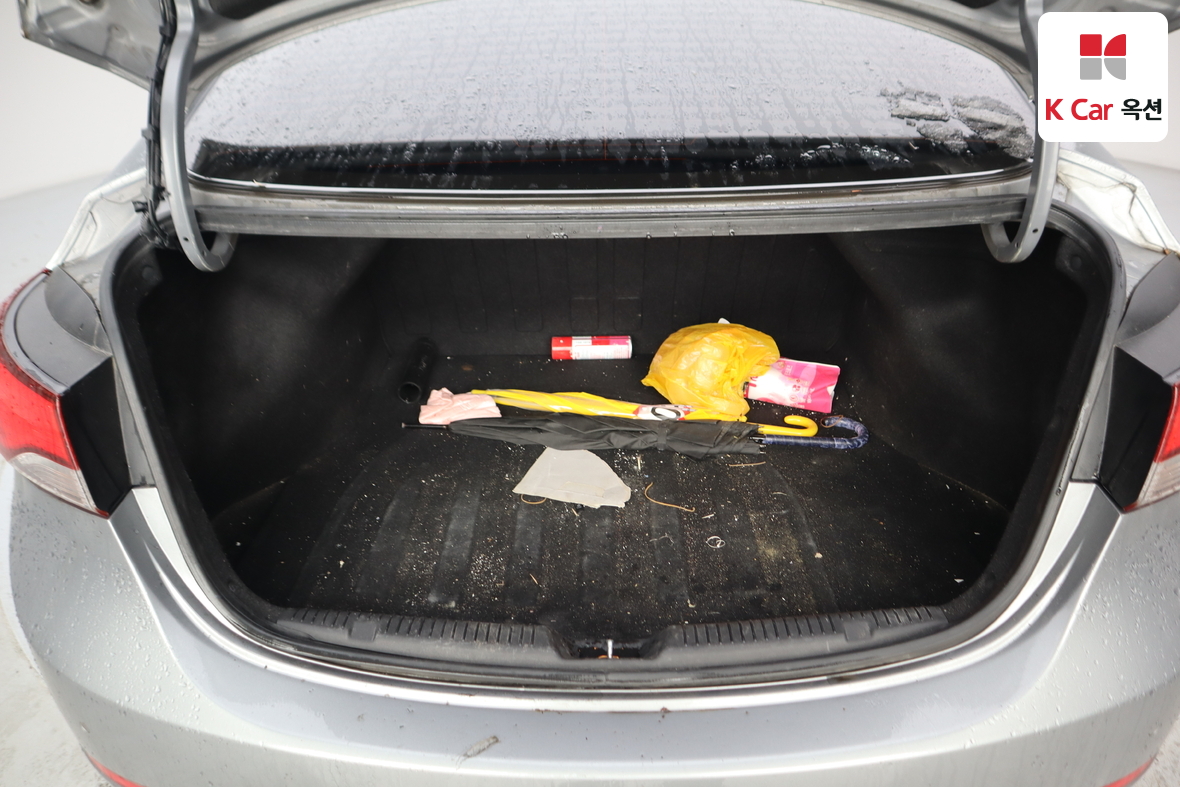 هيونداي إلانترا 2015 - صورة 24