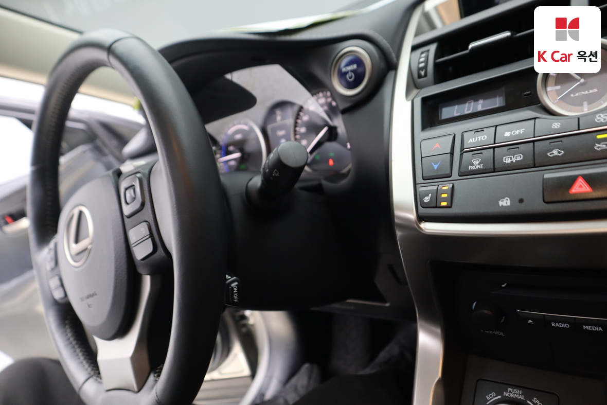 لكزس أخرى 2015 - صورة 11