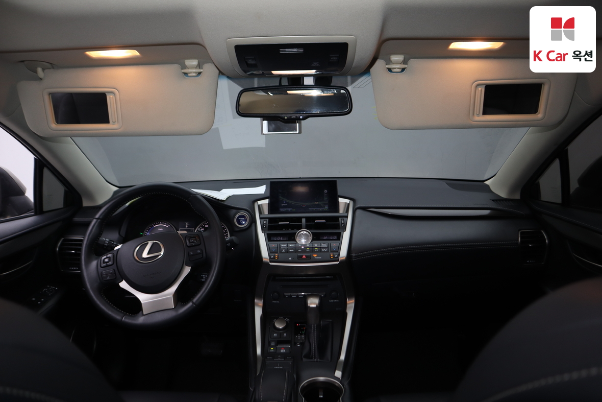 لكزس أخرى 2015 - صورة 3