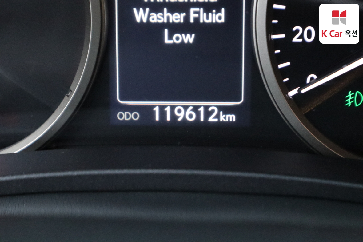 لكزس أخرى 2015 - صورة 4