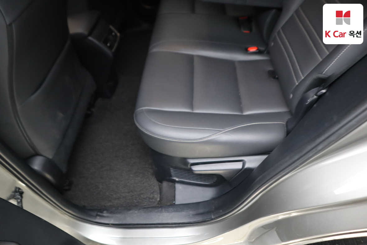 لكزس أخرى 2015 - صورة 26