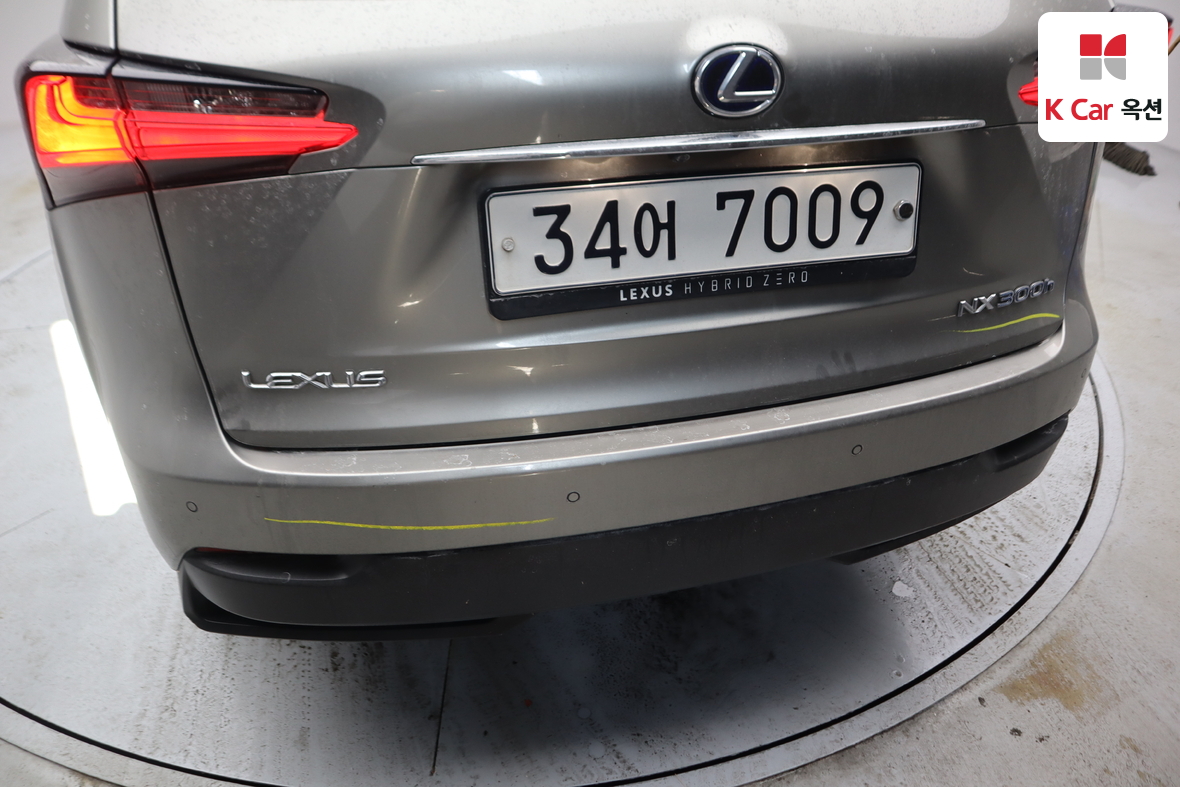 لكزس أخرى 2015 - صورة 44