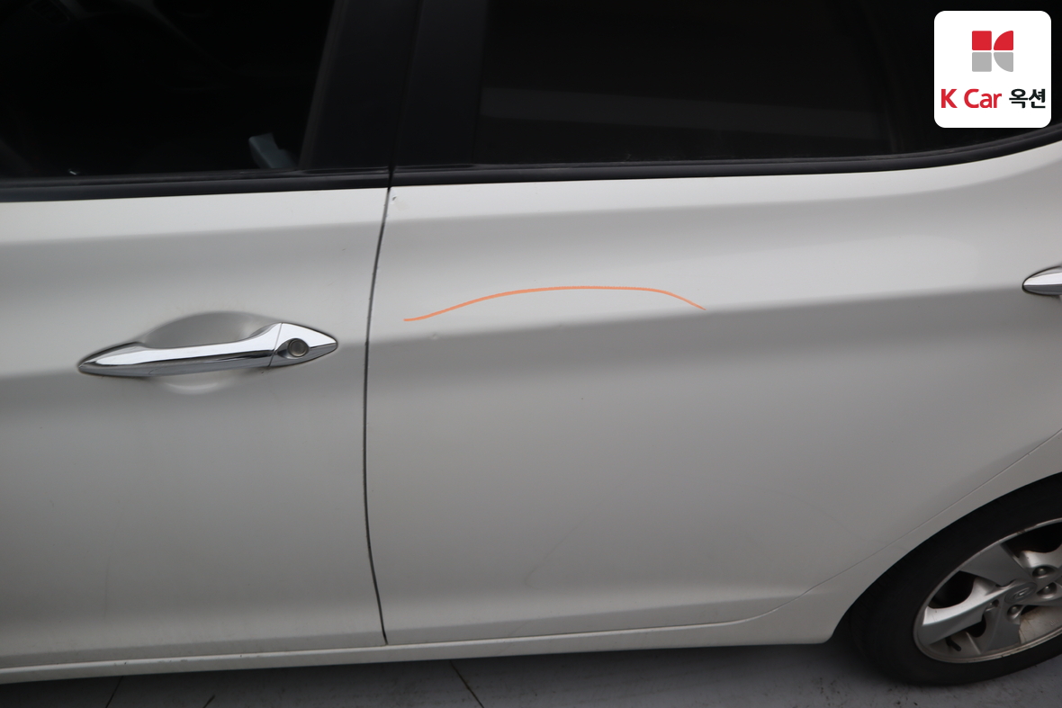 Hyundai Elantra 2011 - Image 36