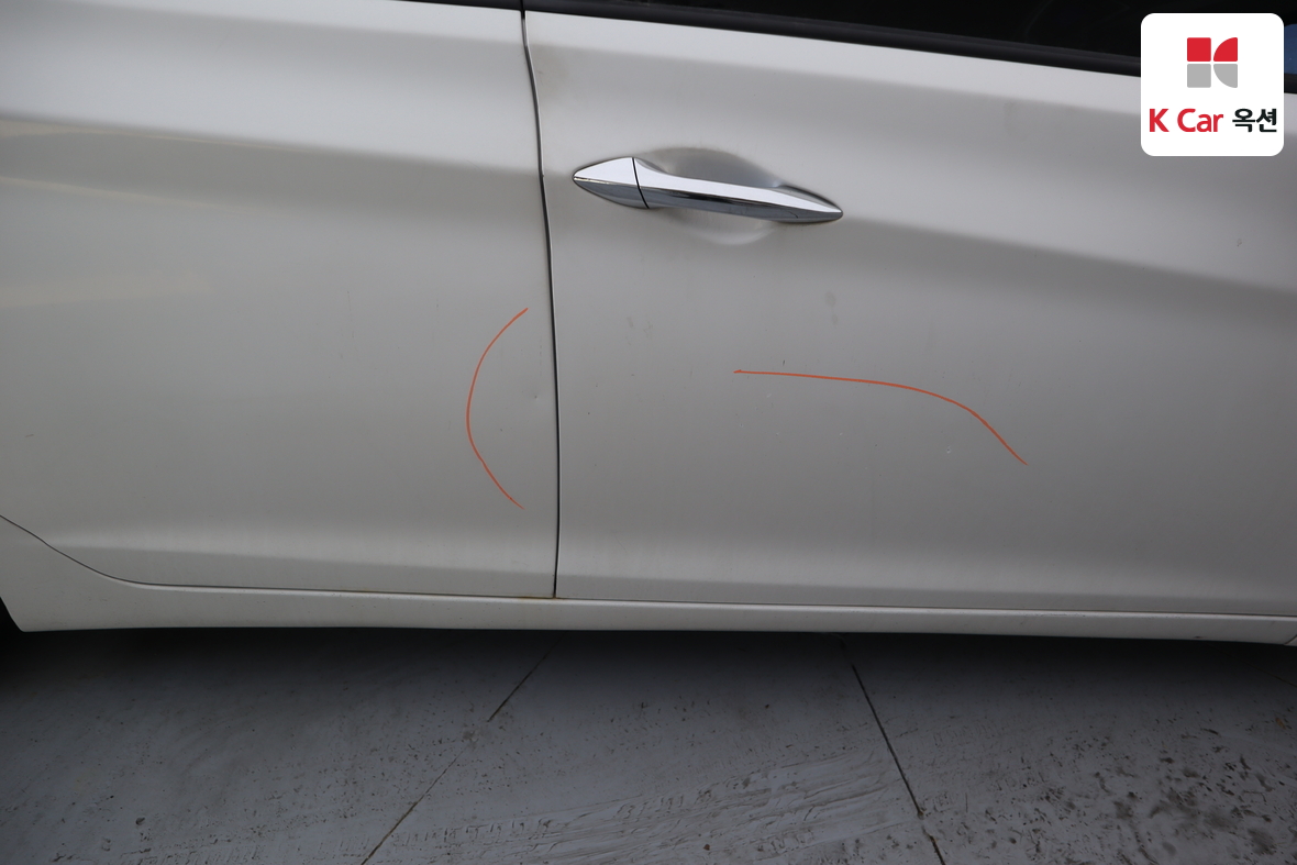 Hyundai Elantra 2011 - Image 33