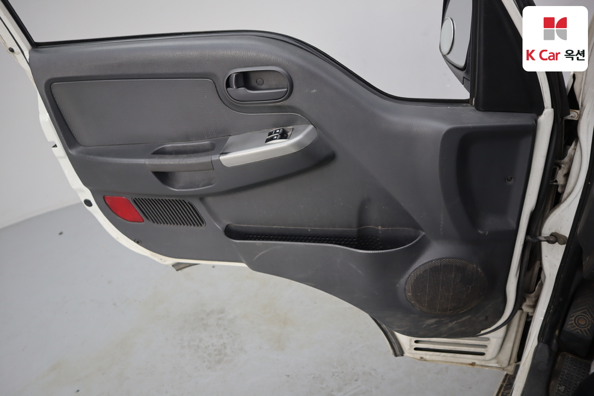 Gm Korea Truck 2015 - Image 8