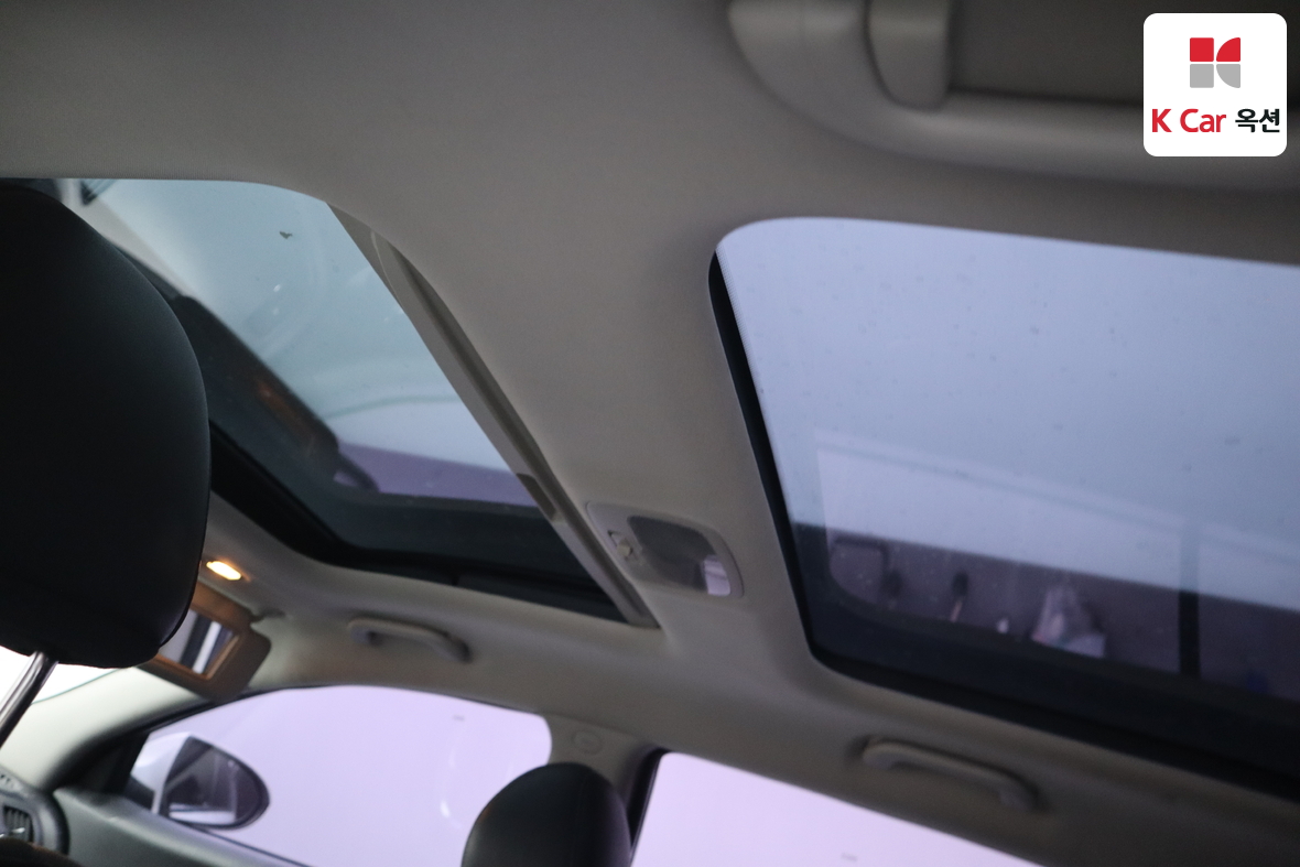 Kia Sportage 2012 - Image 23