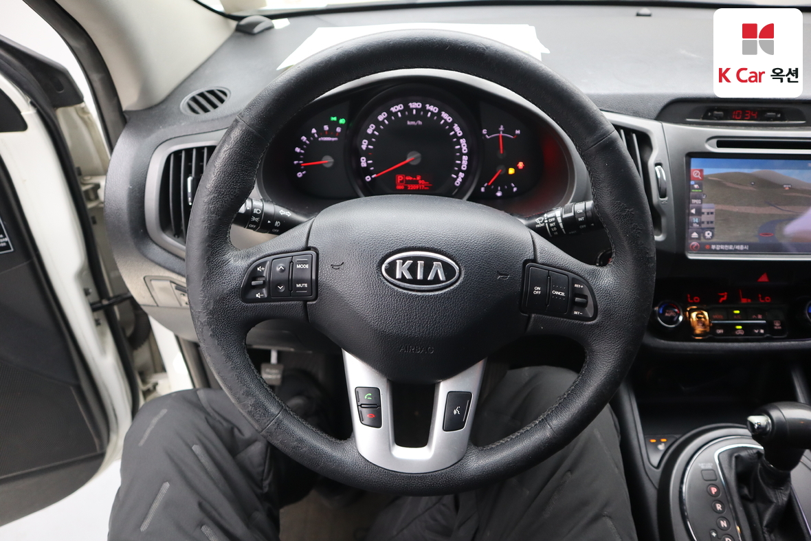 Kia Sportage 2012 - Image 10