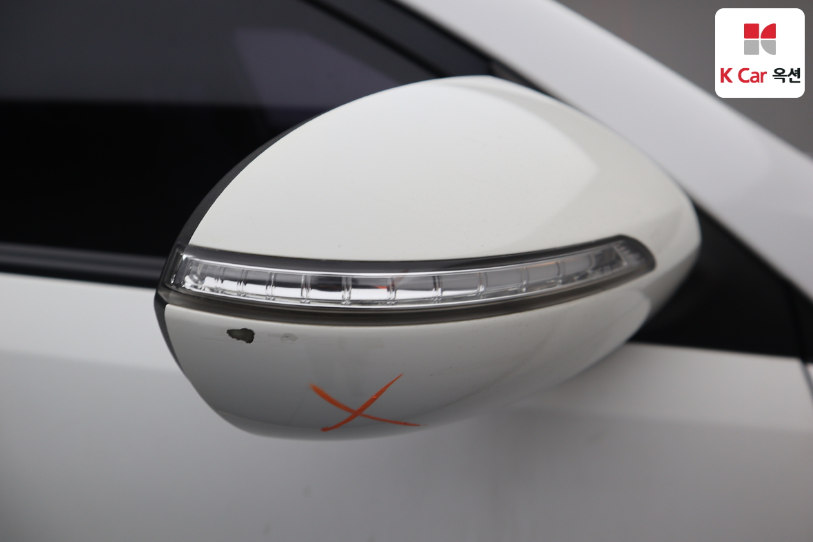 Kia Sportage 2012 - Image 38