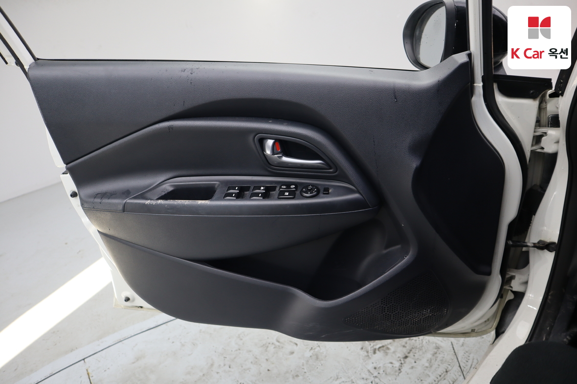 Kia Pride 2012 - Image 8