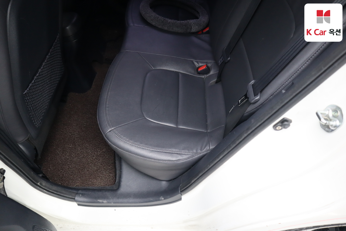 Kia Pride 2012 - Image 22