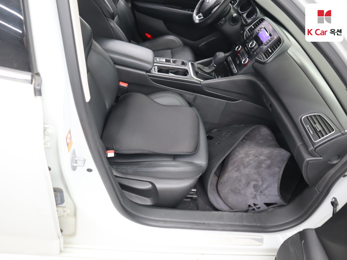 Renault Samsung SM6 2016 - Image 30