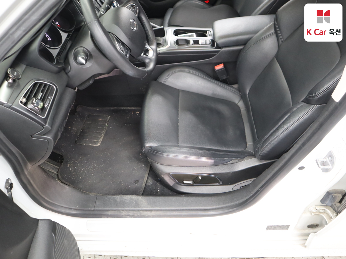 Renault Samsung SM6 2016 - Image 18