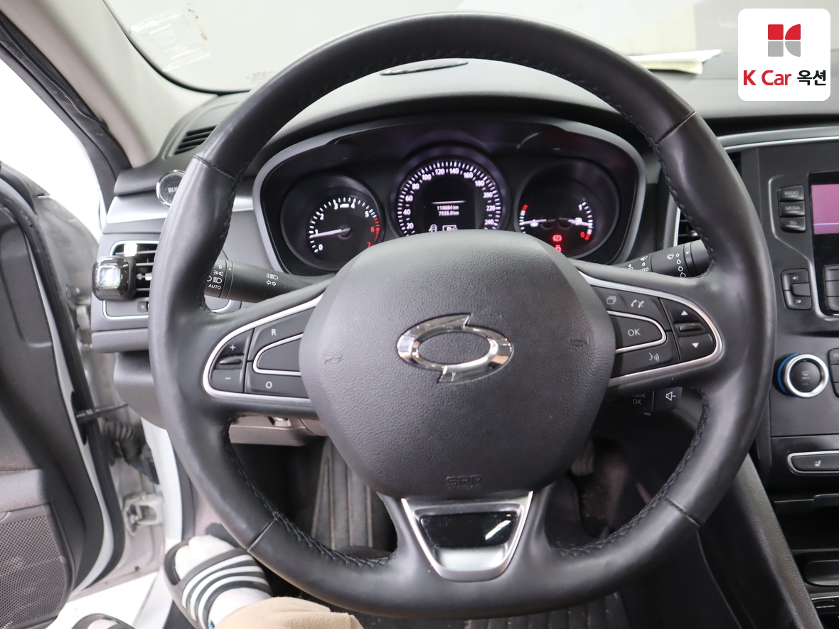 Renault Samsung SM6 2016 - Image 10