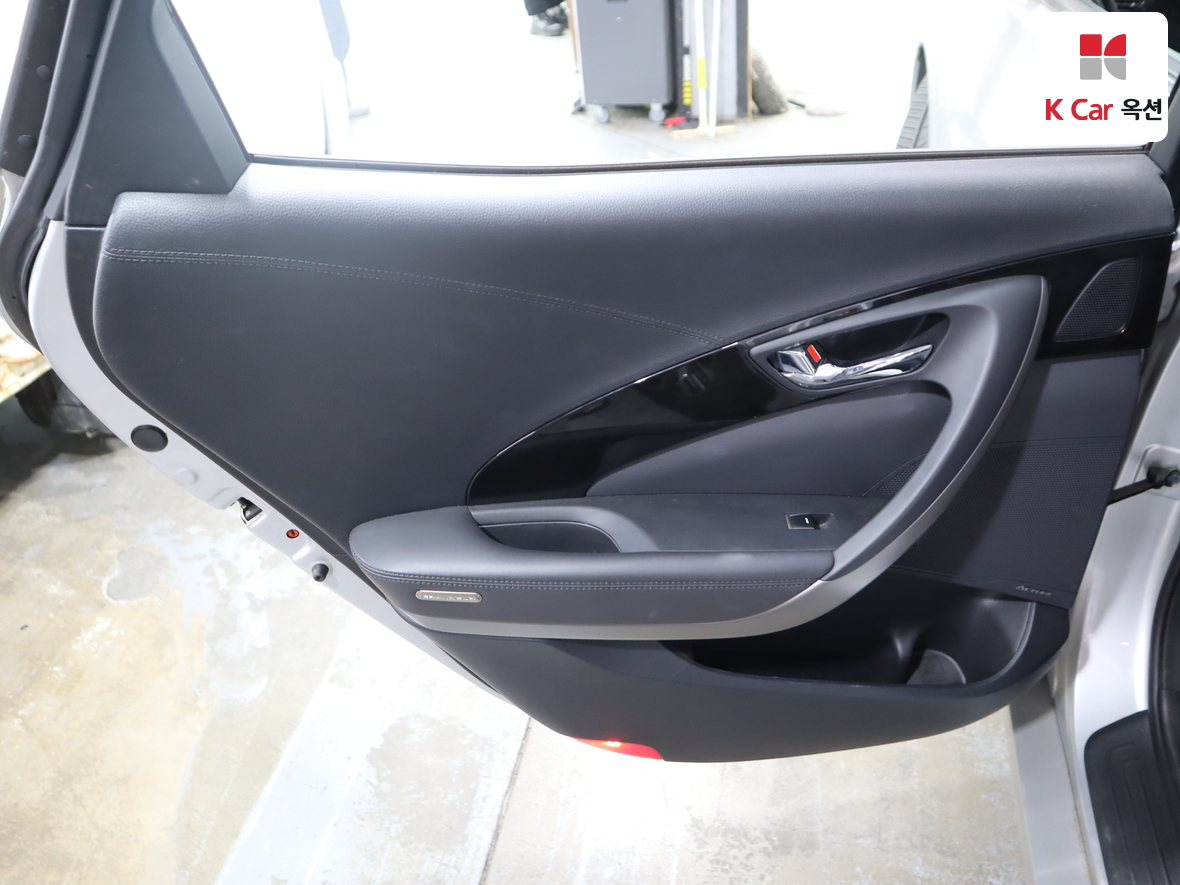 Hyundai AZERA 2014 - Image 21