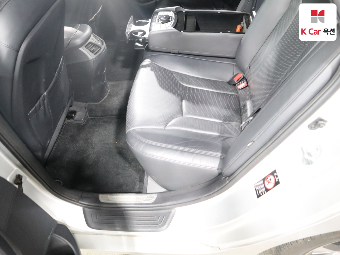 Hyundai AZERA 2014 - Image 22