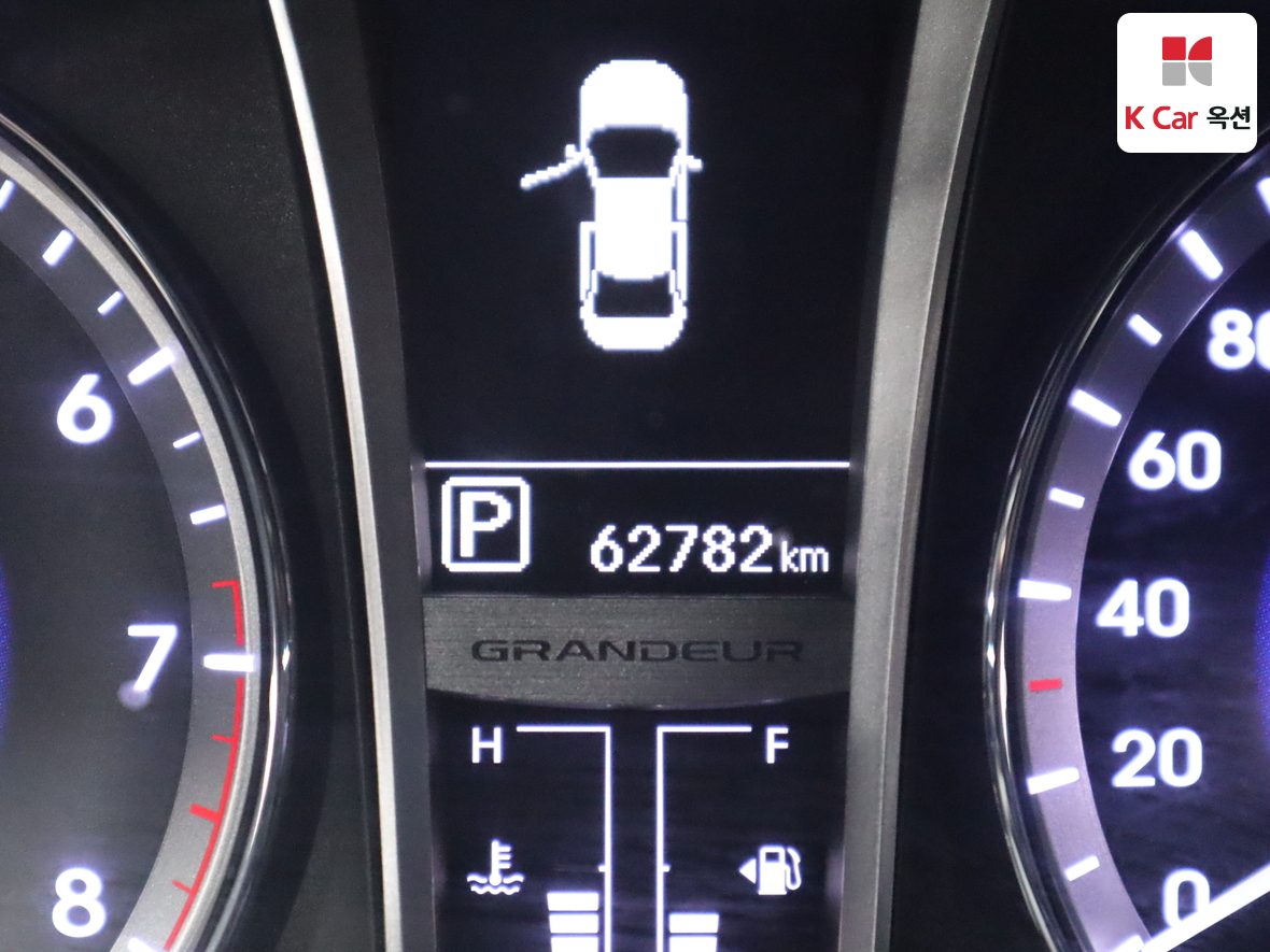 Hyundai AZERA 2014 - Image 4