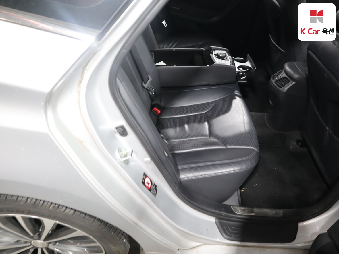 Hyundai AZERA 2014 - Image 26