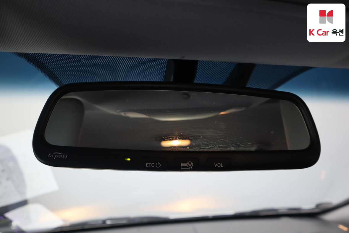 Hyundai Sonata 2010 - Image 12