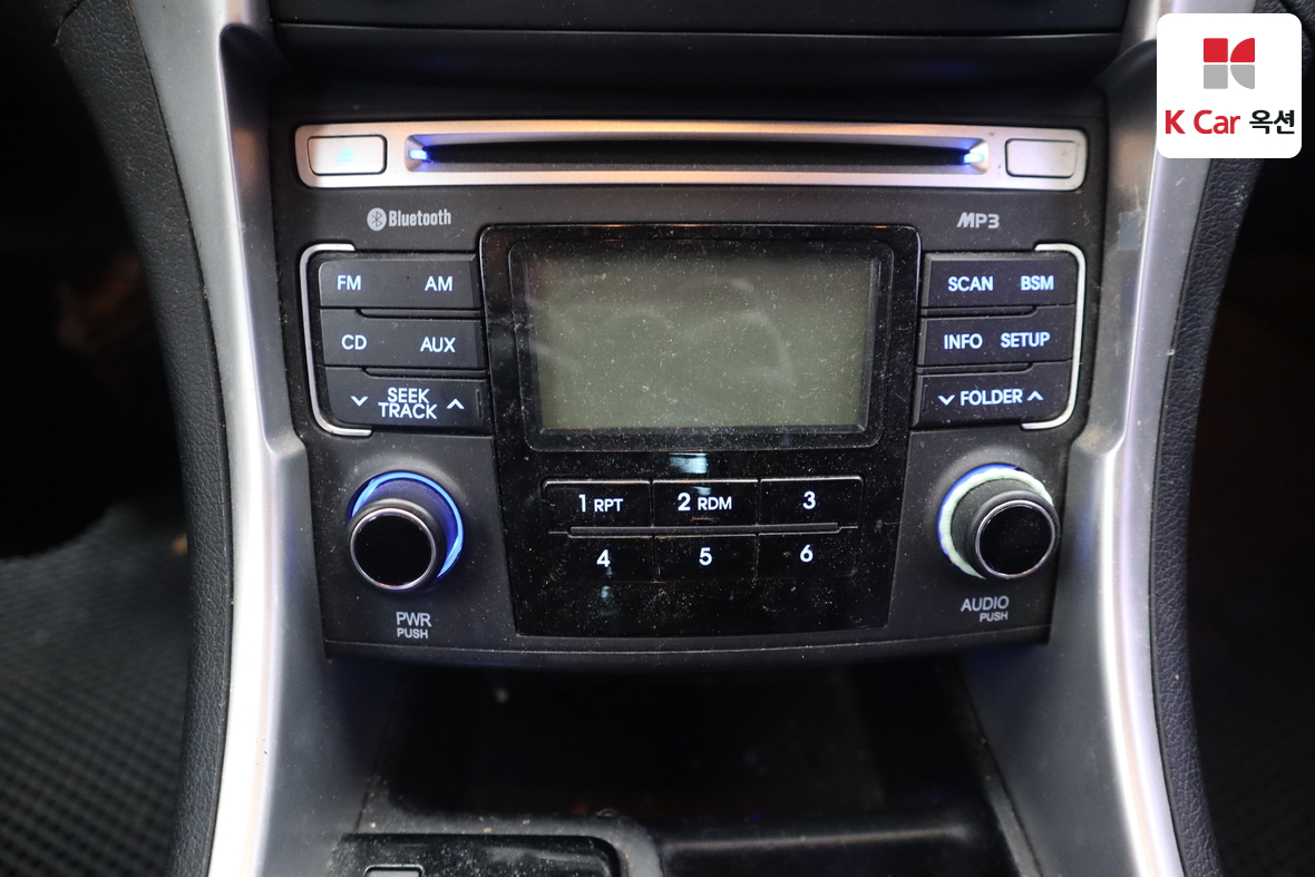 Hyundai Sonata 2010 - Image 15