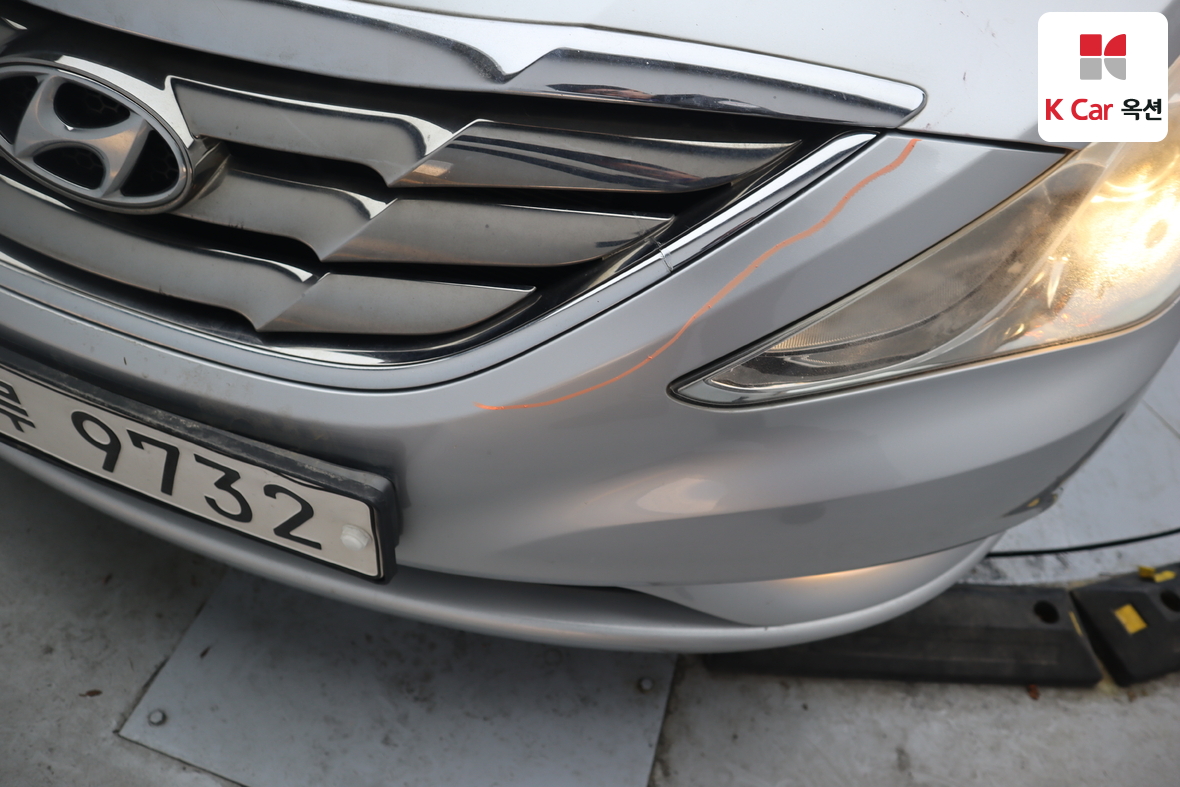 Hyundai Sonata 2010 - Image 37