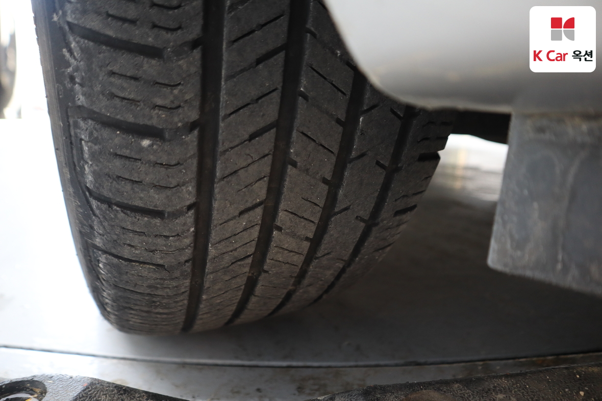 كيا كارنيفال 2013 - صورة 31