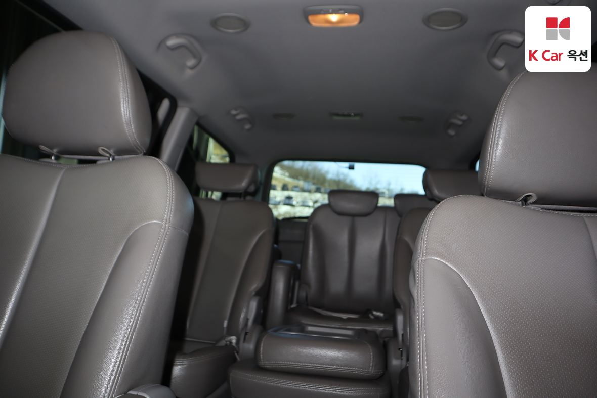 كيا كارنيفال 2013 - صورة 17