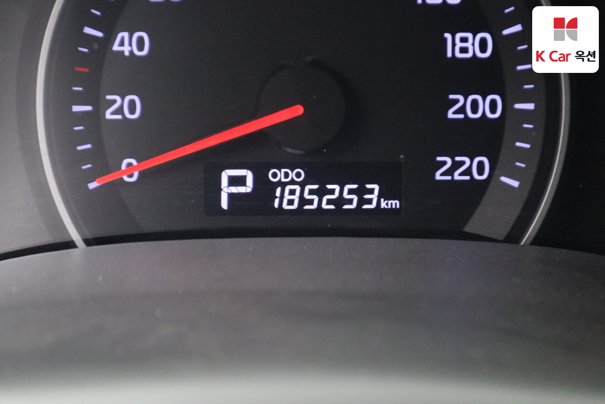 كيا كارنيفال 2013 - صورة 4