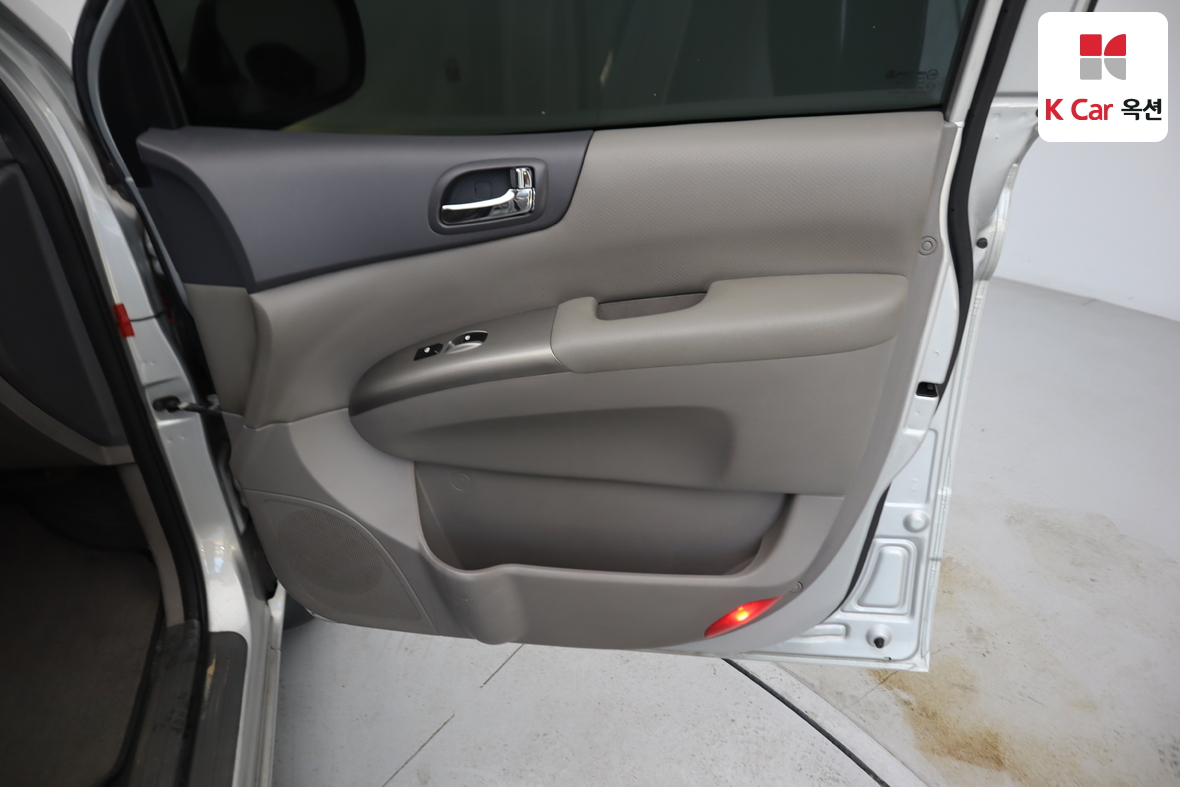 كيا كارنيفال 2013 - صورة 28