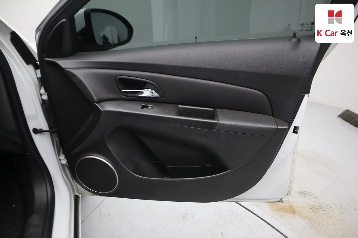 جنرال موتورز كوريا كروز 2016 - صورة 30