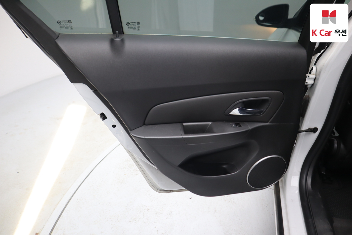 جنرال موتورز كوريا كروز 2016 - صورة 24