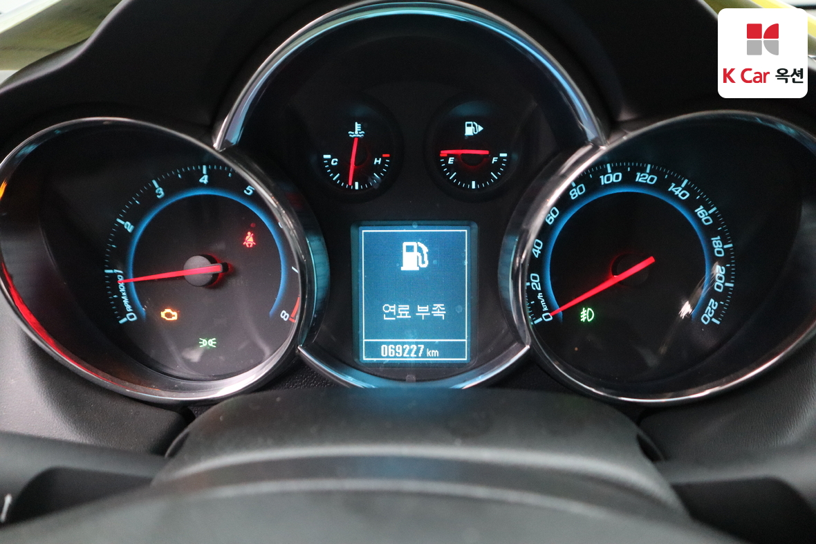 جنرال موتورز كوريا كروز 2016 - صورة 5