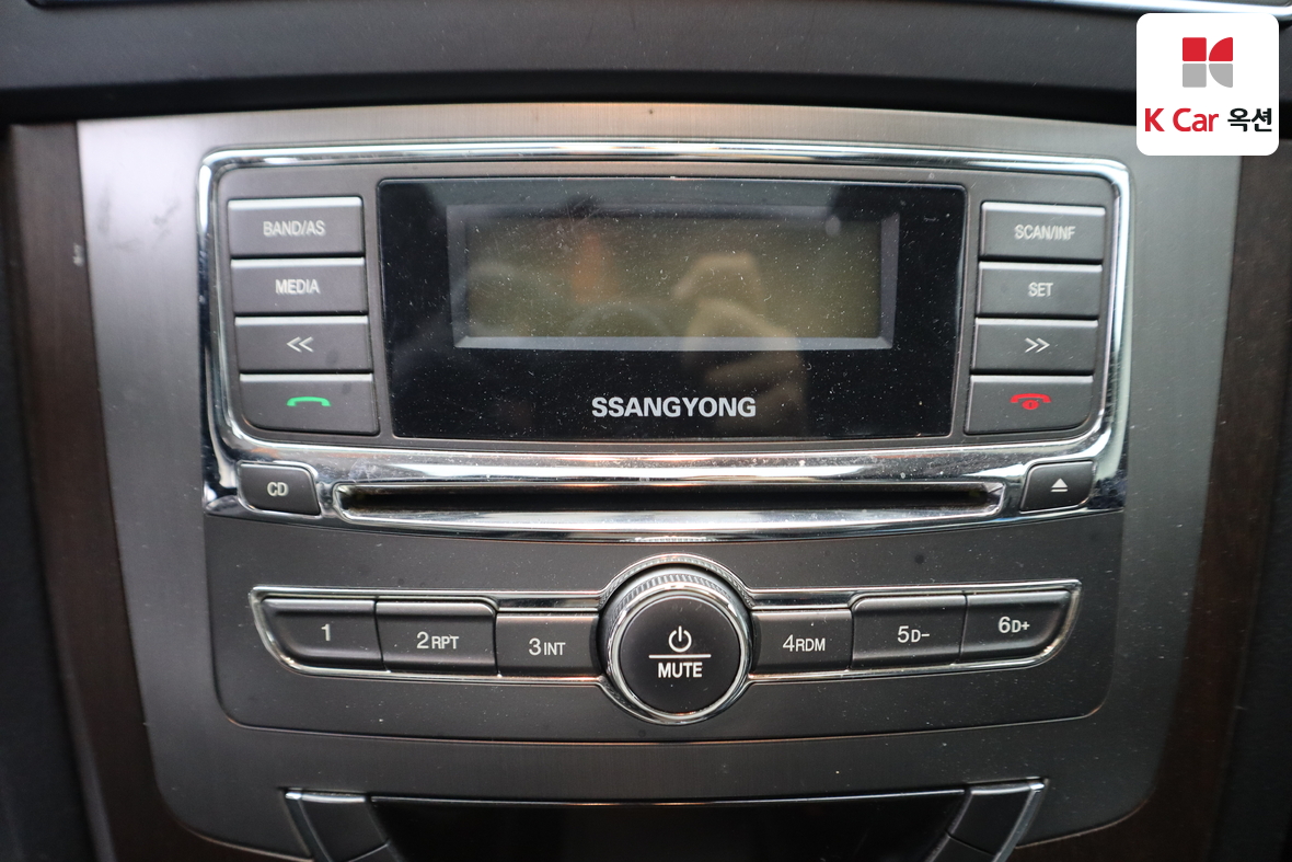 KG Mobility Rexton 2013 - Image 16