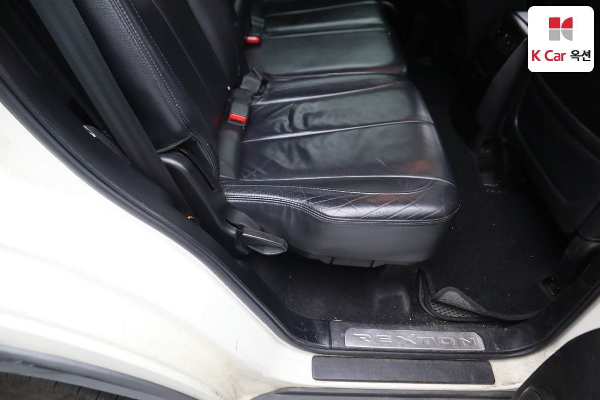 KG Mobility Rexton 2013 - Image 31